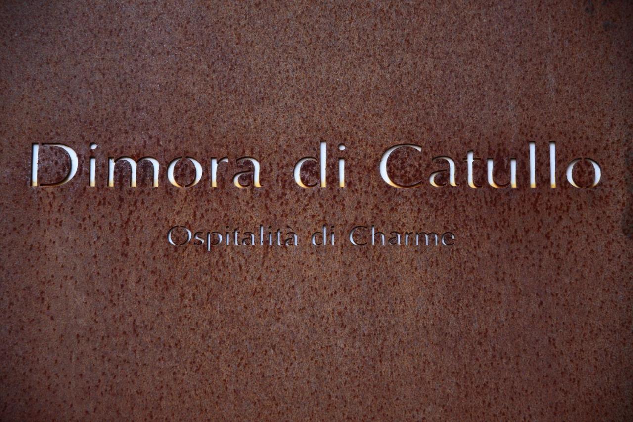 パラッツォーロ・アクレイデ Dimora Di Catullo - Ospitalita Di Charmeヴィラ エクステリア 写真